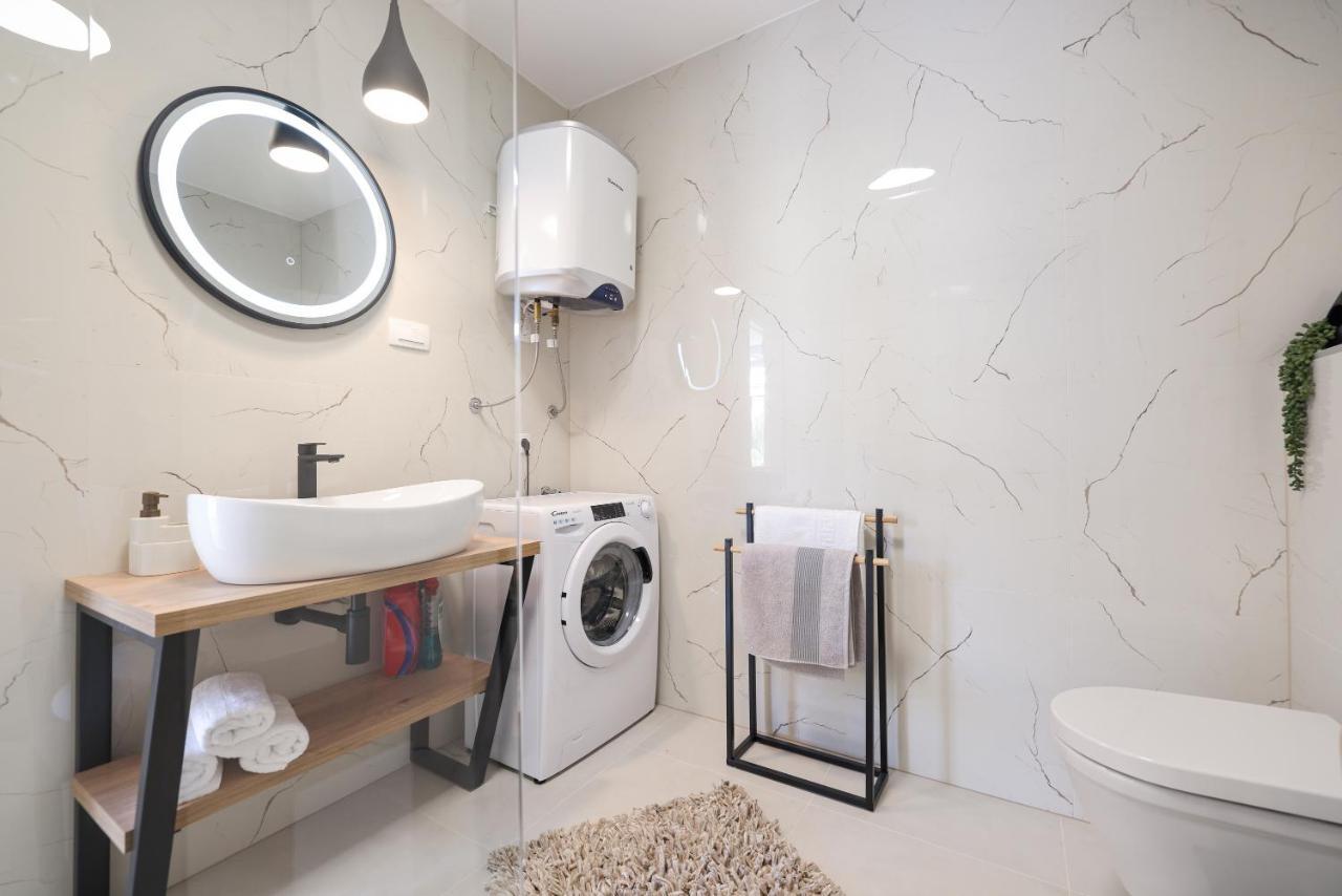 Studio Apartman Natale Zadar Exterior photo